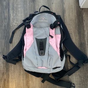 DAKINE hiking/snowboarding backpack